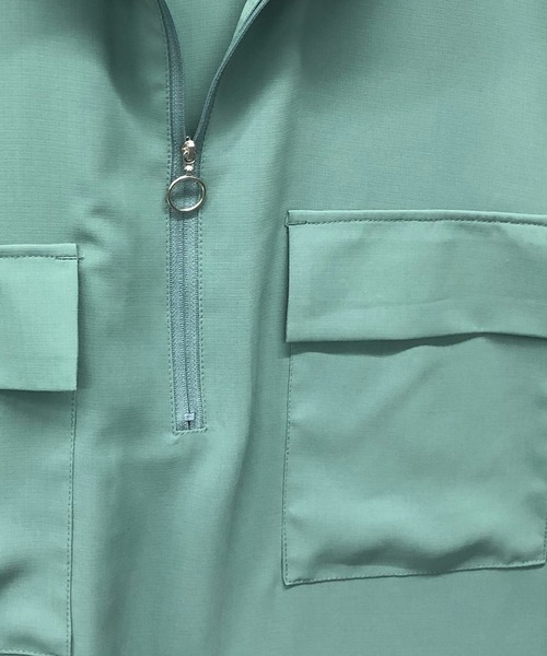 Beno（ビーノ）の「ソフトジョーゼット / ビッグシルエット ハーフジップ プルオーバー 5分袖 シャツ（シャツ/ブラウス・メンズ・ブラック/オフホワイト/ミント/ライトベージュ・M/L）」の14枚目の写真