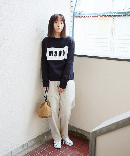 MSGM(エムエスジーエム)の「MSGM/エムエスジーエム PANEL SWEAT SHIRT ボックスロゴ スウェットトレーナー(スウェット・レディース・ブラック/ホワイト・XS/S/M/L)」の13枚目の写真