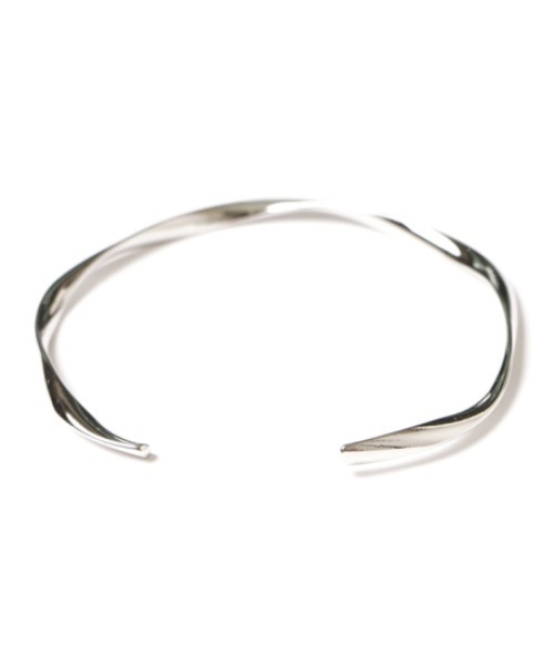 flower（フラワー）の「シンプリーツイストバングル（バングル/リストバンド・レディース・シルバー/ゴールド・FREE）」の20枚目の写真