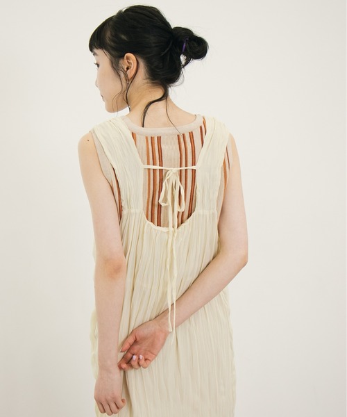 Kastane（カスタネ）の「【WEB限定】ワッシャーシフォン無地ワンピース（ワンピース・レディース・ブラック/オフホワイト/ピンクベージュ・FREE）」の10枚目の写真