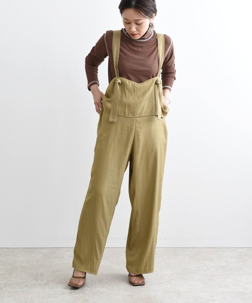 LHELBIE(レルビエ)の「アイレットデザインサロペット(サロペット/オーバーオール・レディース・ブラック/ベージュ/ブルー・M)」の12枚目の写真