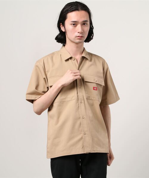 Dickies（ディッキーズ）の「Dickies/ディッキーズ オーバーサイズ T/Cツイル レギュラーカラー 半袖シャツ/ワークシャツ（シャツ/ブラウス・メンズ・チャコールグレー/ブラック/ベージュ/アイボリー/ホワイト系その他/グレー系その他/ブラック系その他/ベージュ系その他・M/L/XL）」の16枚目の写真