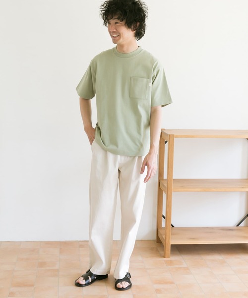 URBAN RESEARCH DOORS（アーバンリサーチドアーズ）の「オーガニックコットンボックスTシャツ（Tシャツ/カットソー・メンズ・ホワイト/ブラック/グレー系その他/グリーン系その他・40/38）」の6枚目の写真