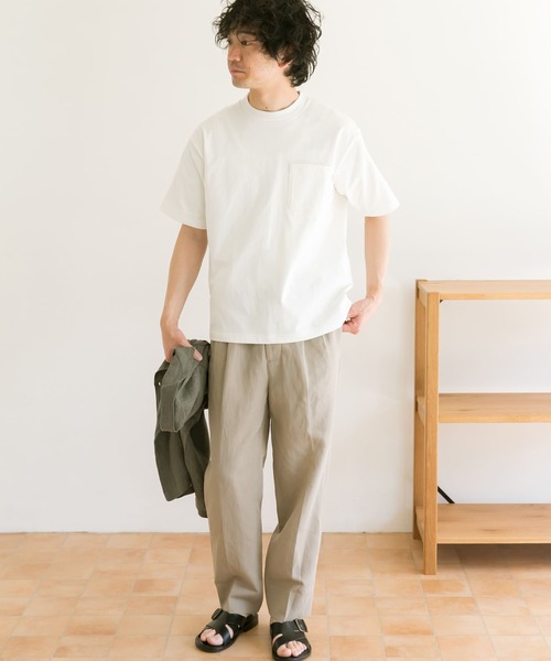 URBAN RESEARCH DOORS（アーバンリサーチドアーズ）の「オーガニックコットンボックスTシャツ（Tシャツ/カットソー・メンズ・ホワイト/ブラック/グレー系その他/グリーン系その他・40/38）」の15枚目の写真