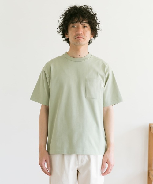 URBAN RESEARCH DOORS（アーバンリサーチドアーズ）の「オーガニックコットンボックスTシャツ（Tシャツ/カットソー・メンズ・ホワイト/ブラック/グレー系その他/グリーン系その他・40/38）」の19枚目の写真