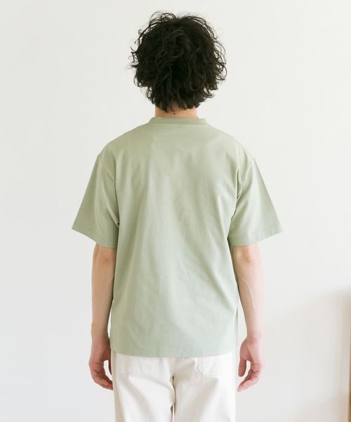 URBAN RESEARCH DOORS（アーバンリサーチドアーズ）の「オーガニックコットンボックスTシャツ（Tシャツ/カットソー・メンズ・ホワイト/ブラック/グレー系その他/グリーン系その他・40/38）」の7枚目の写真