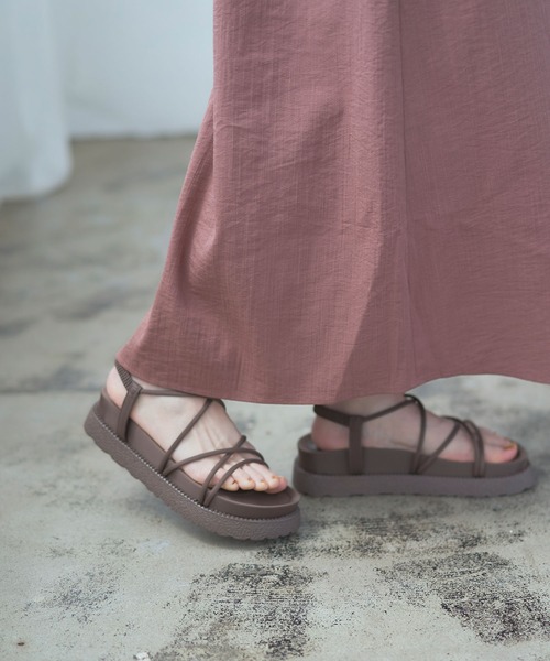 titivate(ティティベイト)の「コードストラッププラットフォームサンダル(サンダル・レディース・ブラック/ベージュ/モカ・LL/S/M/L)」の9枚目の写真