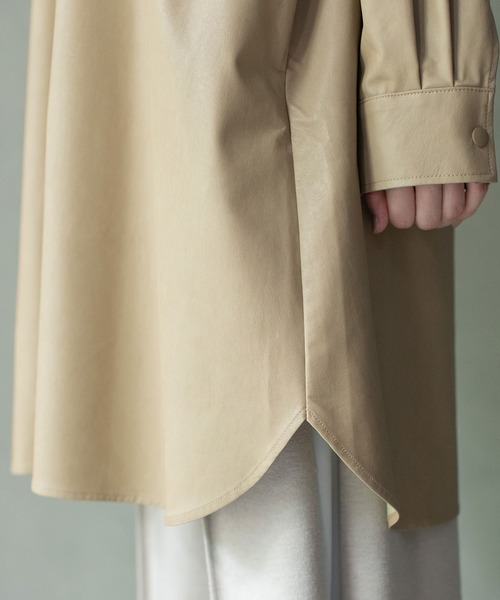 MARECHAL TERRE（マルシャルテル）の「フェイクレザーフリルシャツワンピース（シャツワンピース・レディース・ブラック/ベージュ/セージグリーン/モカ・MEDIUM）」の18枚目の写真