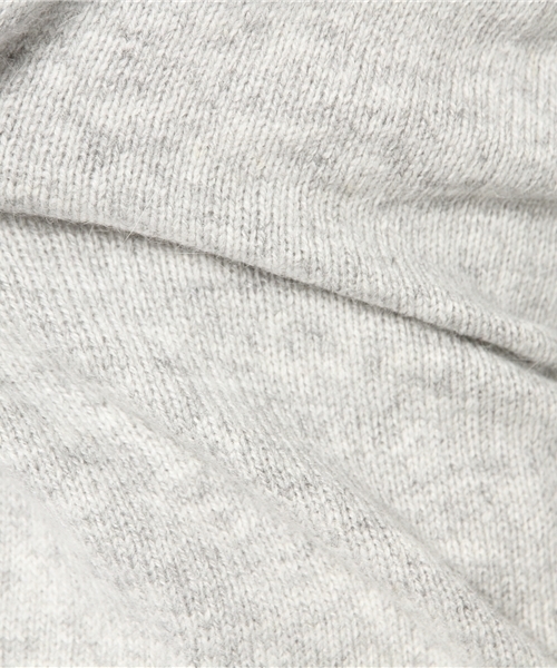 Chico（チコ）の「ナイロンアンゴラソフトドルマンニット（ニット/セーター・レディース・ホワイト/グレー/キャメル/レッド/ネイビー・FREE）」の11枚目の写真