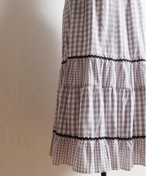 Cookie Chocolate(クッキーチョコレート)の「【ZOZO限定】ライン入りギンガムチェックスカート(スカート・レディース・ブラック/グレー・M)」の13枚目の写真