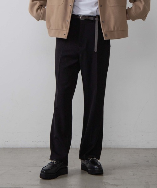 WEGO(ウィゴー)の「WEGO/セミフレアスラックス(スラックス・メンズ・レッド/ダークグリーン/ブラック/ベージュ/レッド系その他/ブルー/アイボリー/ブルー系その他/グリーン・MEDIUM/LARGE/SMALL)」の1枚目の写真