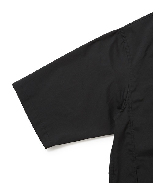 ADAM ET ROPE'（アダムエロペ）の「【TOOLIGHT】吸水速乾/超軽量/TC オープンカラーシャツ/セットアップ対応（シャツ/ブラウス・メンズ・ブラック/ネイビー・S/M/L/XL）」の3枚目の写真