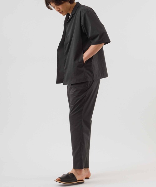 ADAM ET ROPE'（アダムエロペ）の「【TOOLIGHT】吸水速乾/超軽量/TC オープンカラーシャツ/セットアップ対応（シャツ/ブラウス・メンズ・ブラック/ネイビー・S/M/L/XL）」の16枚目の写真