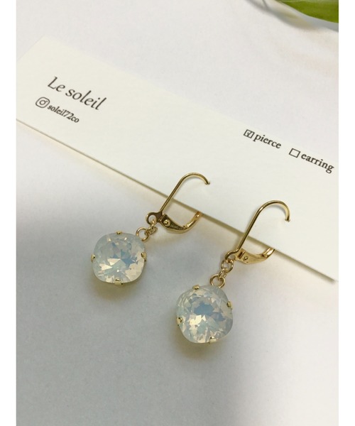tone(トーン)の「【Le soleil】一粒の輝き スワロフスキーフレンチフックピアス(MA)(ピアス(両耳用)・レディース・その他1/その他/ホワイト系その他/ゴールド・FREE)」の4枚目の写真