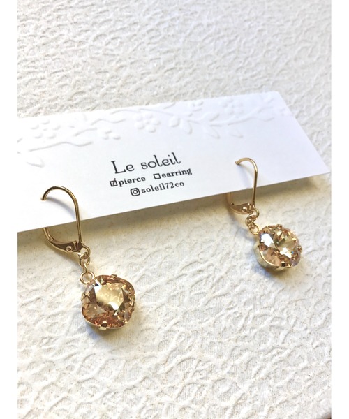 tone(トーン)の「【Le soleil】一粒の輝き スワロフスキーフレンチフックピアス(MA)(ピアス(両耳用)・レディース・その他1/その他/ホワイト系その他/ゴールド・FREE)」の1枚目の写真