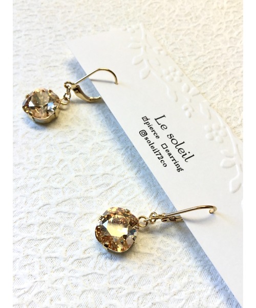 tone(トーン)の「【Le soleil】一粒の輝き スワロフスキーフレンチフックピアス(MA)(ピアス(両耳用)・レディース・その他1/その他/ホワイト系その他/ゴールド・FREE)」の10枚目の写真