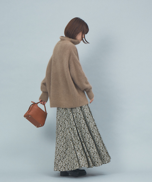 Rouge vif Anna（ルージュヴィフアンナ）の「小花プリントマキシスカート（スカート・レディース・ブラック・フリー）」の8枚目の写真