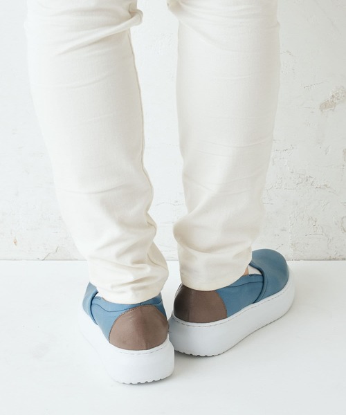 BEARDSLEY(ビアズリー)の「インヒール 脚長効果《CORSO ROMA》スリッポン(スリッポン・レディース・ブラック/ブルー/グレー・36inch/37inch/38inch/39inch/40inch/35inch/40/35/39)」の10枚目の写真