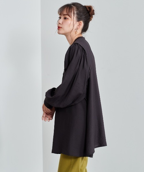 cepo(セポ)の「2WAYピンタックブラウス(シャツ/ブラウス・レディース・ブラック/グレー/オフホワイト・M)」の8枚目の写真