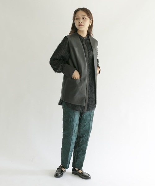 KBF(ケイビーエフ)の「ジャガードテーパードパンツ(その他パンツ・レディース・グリーン/ブラック/ブラウン系その他・ONE)」の17枚目の写真