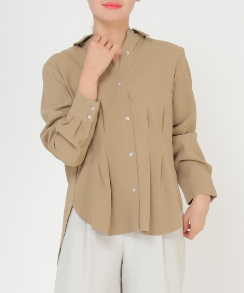 ikka(イッカ)の「ウエストタックブラウス(シャツ/ブラウス・レディース・チャコールグレー/キャメル・M/L)」の1枚目の写真