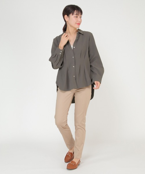 ikka(イッカ)の「ウエストタックブラウス(シャツ/ブラウス・レディース・チャコールグレー/キャメル・M/L)」の6枚目の写真