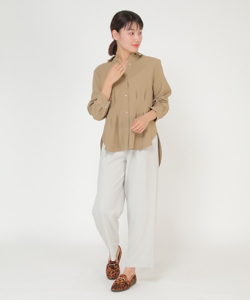 ikka(イッカ)の「ウエストタックブラウス(シャツ/ブラウス・レディース・チャコールグレー/キャメル・M/L)」の14枚目の写真