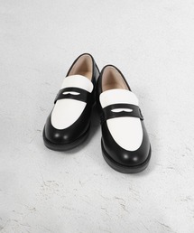 AAA+Feminine（サンエープラスフェミニン）の「AAA+Feminine 軽量マニッシュコインローファー（ローファー）」