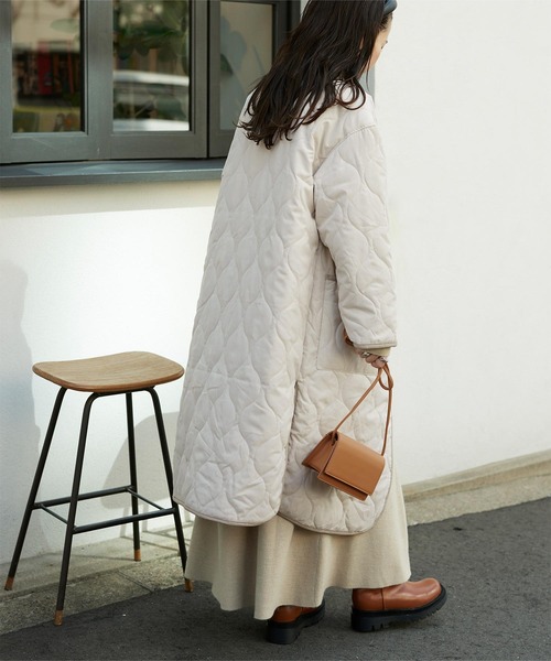 titivate（ティティベイト）の「ﾅﾐｷﾙﾄﾉｰｶﾗｰﾗｳﾝﾄﾞﾍﾑｺｰﾄ（ノーカラーコート・レディース・ブラック/アイボリー/ライトカーキ/グレイッシュベージュ・FREE）」の11枚目の写真