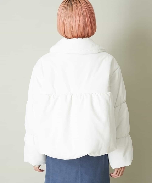 A de a.v.v（アードアー・ヴェ・ヴェ）の「中綿ボリュームショートブルゾン（ブルゾン・レディース・ピンク/ブラック/ホワイト・38/36）」の9枚目の写真