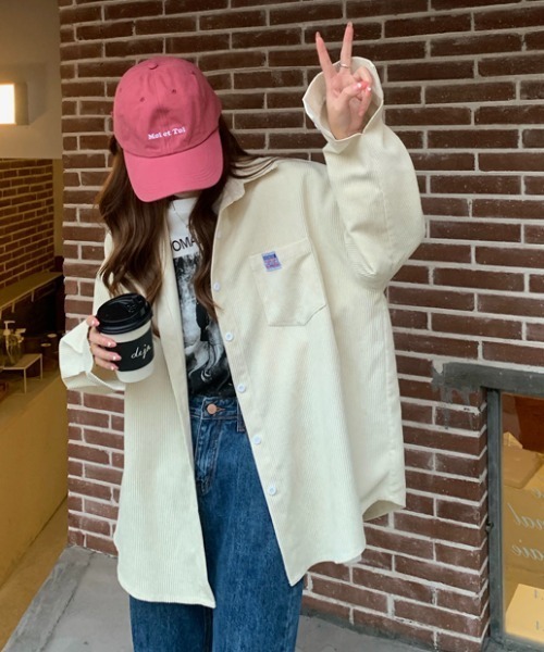 .KOM(ドットコム)の「A'GEM/9 × .kom『.kom/ドットケーオーエム』ルーズシルエット コーデュロイロングスリーブシャツ(シャツ/ブラウス・レディース・ホワイト/ピンク・FREE)」の12枚目の写真