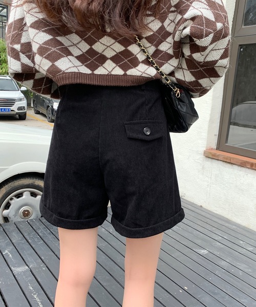 MAISON DE THERESE(メゾン ド テレーズ)の「コーデュロイショートパンツ(その他パンツ・レディース・ブラウン/ブラック・LARGE/MEDIUM)」の3枚目の写真