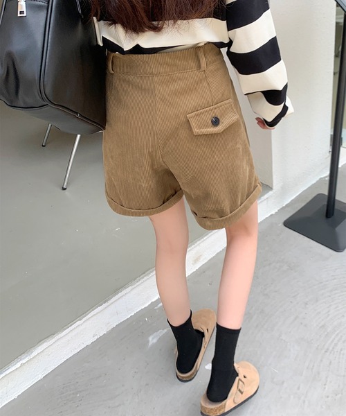 MAISON DE THERESE(メゾン ド テレーズ)の「コーデュロイショートパンツ(その他パンツ・レディース・ブラウン/ブラック・LARGE/MEDIUM)」の4枚目の写真