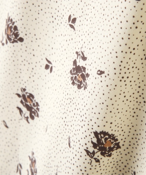 N.（N. Natural Beauty Basic）（エヌエヌナチュラルビューティーベーシック）の「◆ドットフラワープリントワンピース（ワンピース・レディース・ホワイト系その他/ブラック系その他・MEDIUM）」の13枚目の写真