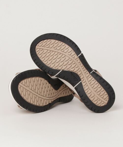 ほぼ未使用⭐Clarks ウェーブ2.0スキップ⭐黒 Clarks Wave2.0 sun. / ウェーブ2.0サン （ブラックコンビ） -靴
