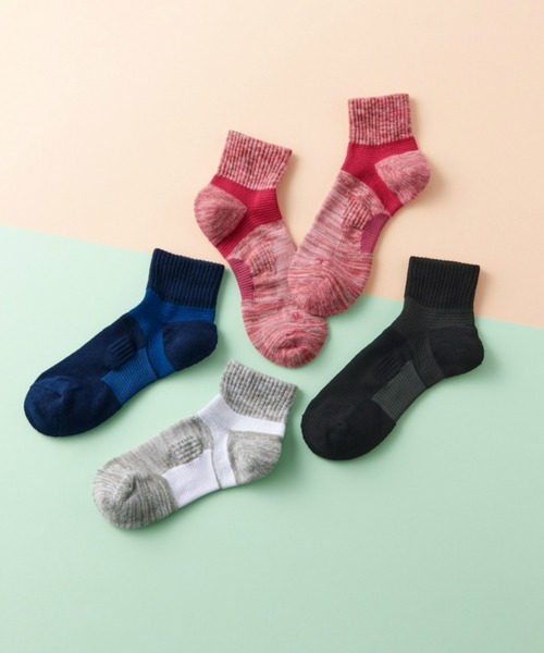 GUNZE（グンゼ）の「ACTIVE STYLE/アクティブスタイル　アーチサポートパイル ソックス　ショート丈（ソックス/靴下・レディース・ブラック/ネイビー/スモークピンク/ライトグレー/グリーン系その他/レンガ/ブルー系その他/ホワイト/イエロー系その他/オレンジ/ライム/ブラック系その他・23-25）」の21枚目の写真