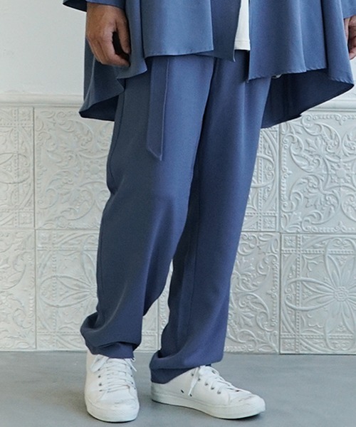 MinoriTY（マイノリティ）の「【MinoriTY】とろみ素材セットアップ ロングカーディガン ベルト付きワイドパンツ 秋服 メンズ（セットアップ・メンズ・ブラック/ベージュ/グレー/ブルー・M/L）」の18枚目の写真