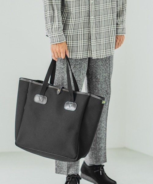 Brady | SMALL CARRYALL