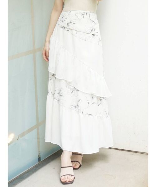 MERCURYDUO(マーキュリーデュオ)の「プリントパッチワークエスカルゴスカート(スカート・レディース・ブラック/アイボリー・SMALL/MEDIUM)」の6枚目の写真