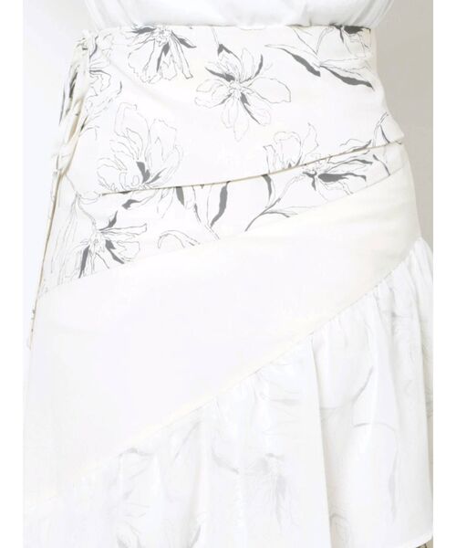 MERCURYDUO(マーキュリーデュオ)の「プリントパッチワークエスカルゴスカート(スカート・レディース・ブラック/アイボリー・SMALL/MEDIUM)」の12枚目の写真