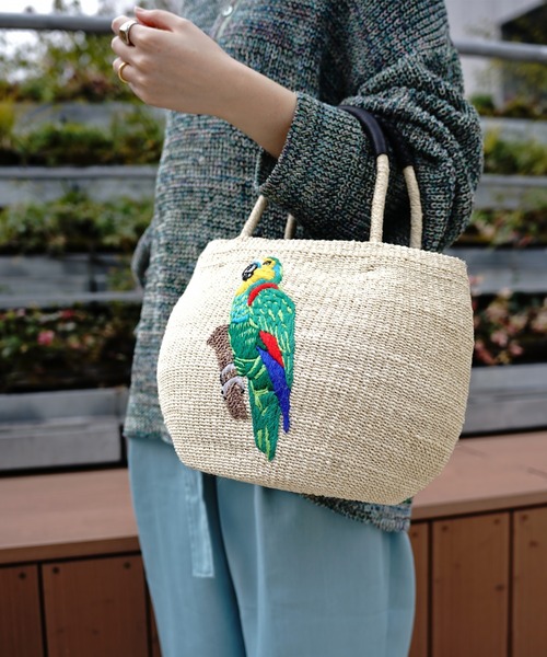 VIOLAd'ORO (ヴィオラドーロ) 刺繍かごBAG
