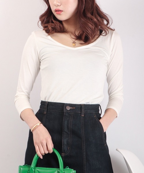 FUNALIVE（ファンアライブ）の「PAGE ONE R/PU Vネック7分袖Tシャツ（Tシャツ/カットソー・レディース・ブルー/杢グレー/ベージュ/カーキ/オフホワイト・M）」の2枚目の写真