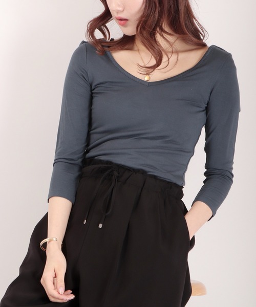 FUNALIVE（ファンアライブ）の「PAGE ONE R/PU Vネック7分袖Tシャツ（Tシャツ/カットソー・レディース・ブルー/杢グレー/ベージュ/カーキ/オフホワイト・M）」の18枚目の写真