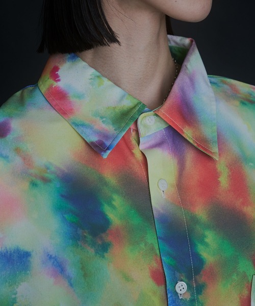 VACANCY(ヴァカンシー)の「JIROコラボ ペイントフラワーハーフスリーブオーバーシャツ(シャツ/ブラウス・レディース・ホワイト/ブルー・FREE)」の8枚目の写真