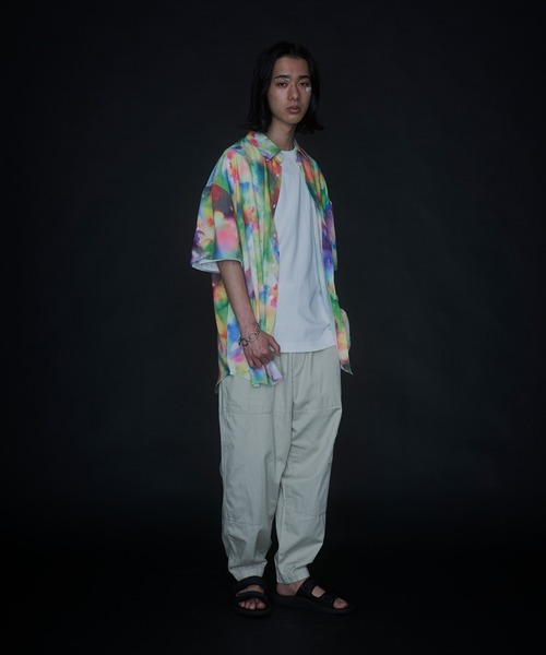 VACANCY(ヴァカンシー)の「JIROコラボ ペイントフラワーハーフスリーブオーバーシャツ(シャツ/ブラウス・レディース・ホワイト/ブルー・FREE)」の20枚目の写真