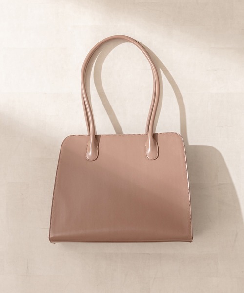 OLIVE des OLIVE(オリーブデオリーブ)の「【WEB限定】合皮トートバッグ(トートバッグ・レディース・ホワイト/グレイッシュベージュ/ダークベージュ・FREE)」の8枚目の写真