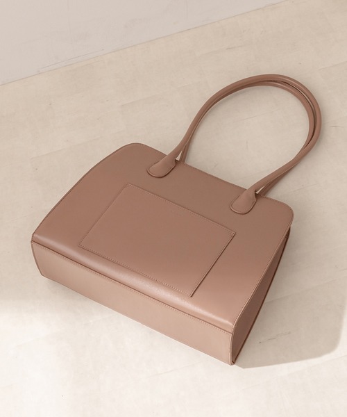 OLIVE des OLIVE(オリーブデオリーブ)の「【WEB限定】合皮トートバッグ(トートバッグ・レディース・ホワイト/グレイッシュベージュ/ダークベージュ・FREE)」の5枚目の写真