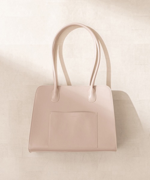 OLIVE des OLIVE(オリーブデオリーブ)の「【WEB限定】合皮トートバッグ(トートバッグ・レディース・ホワイト/グレイッシュベージュ/ダークベージュ・FREE)」の14枚目の写真