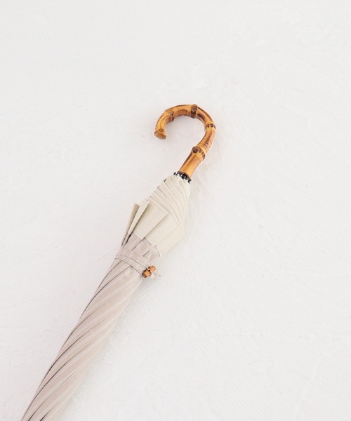 utatane(ウタタネ)の「日傘 完全遮光100% 晴雨兼用 シャンブレー調グログラン(長傘・レディース・アッシュブラウン/ベージュ/ブルー/モカ/スモークピンク/スミクロ・FREE)」の9枚目の写真