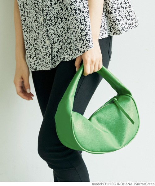 coca(coca)(コカ)の「スムースタッチ楕円バック(ハンドバッグ・レディース・ブラック/グリーン・ONE SIZE)」の5枚目の写真